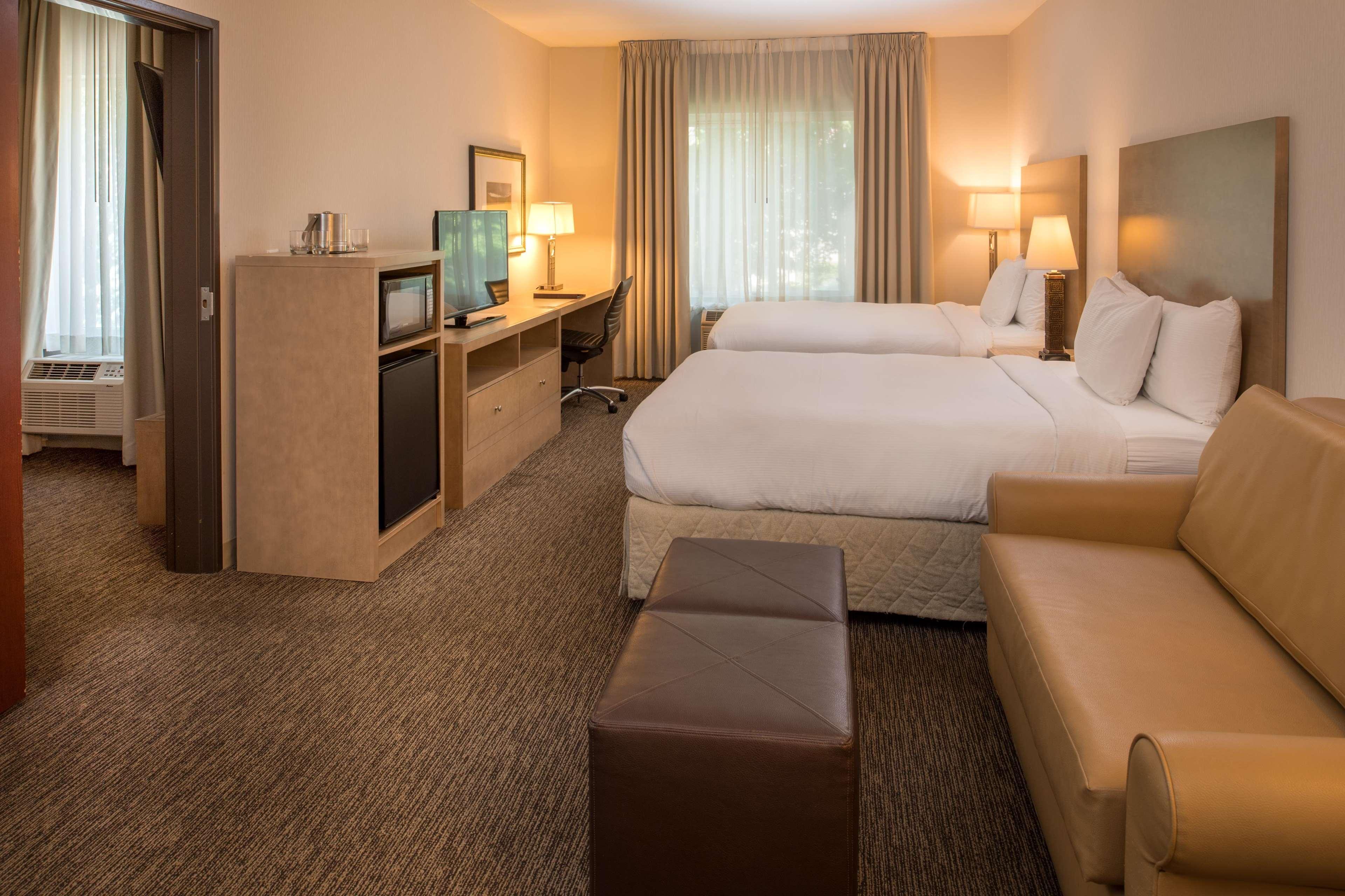 Doubletree By Hilton North Salem Hotell Eksteriør bilde