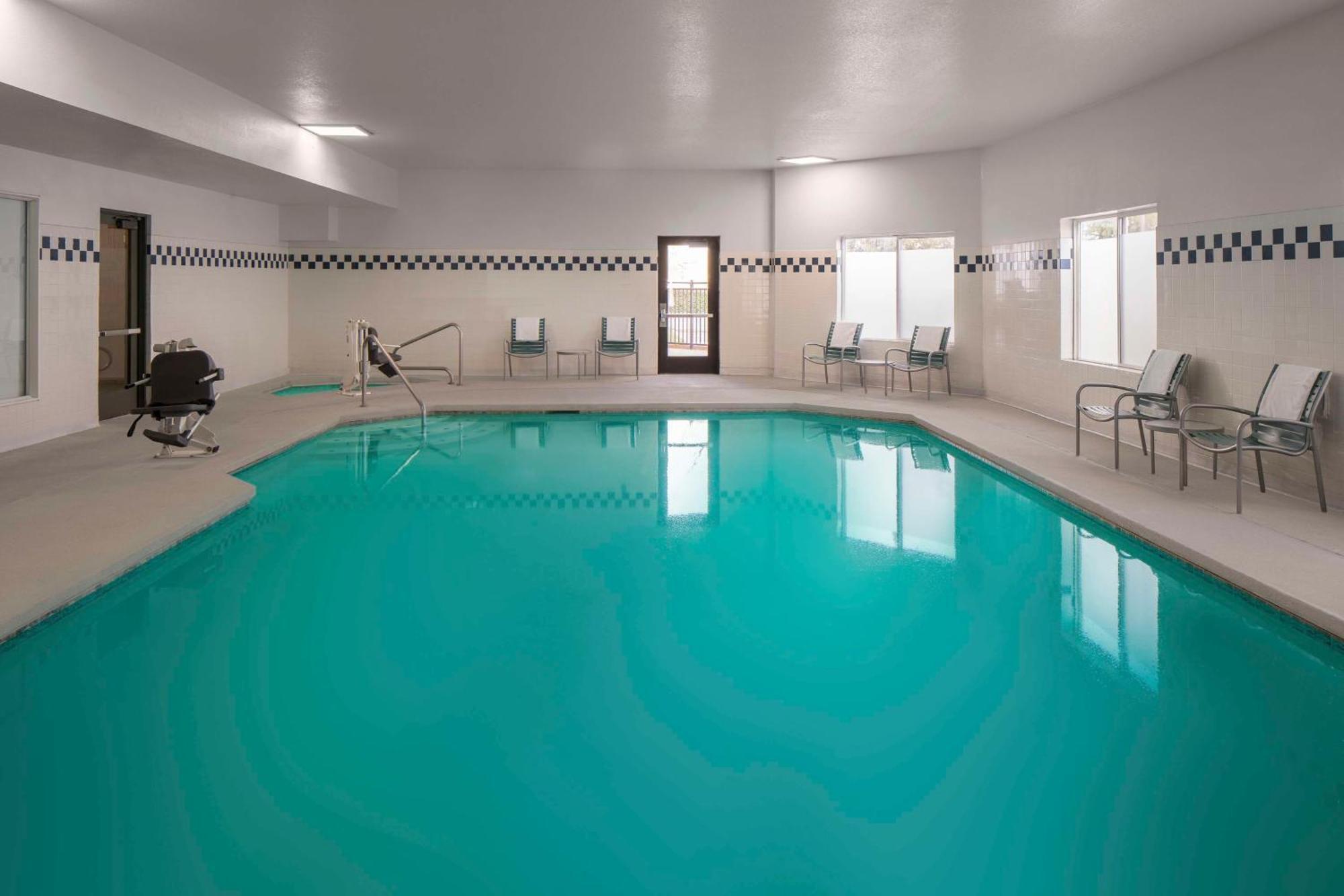 Doubletree By Hilton North Salem Hotell Eksteriør bilde